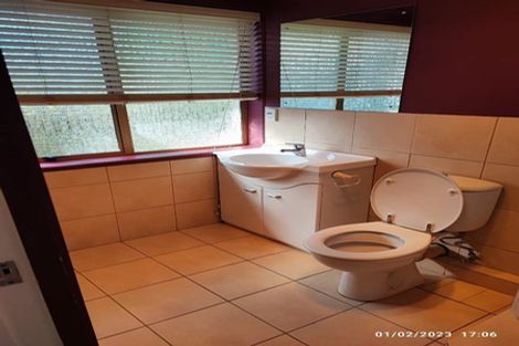 Photo of property in 55 Walworth Avenue, Pakuranga Heights, Auckland, 2010