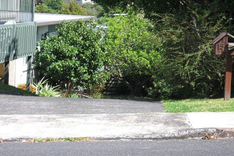 Photo of property in 2/15 Geoffrey Road, Torbay, Auckland, 0630
