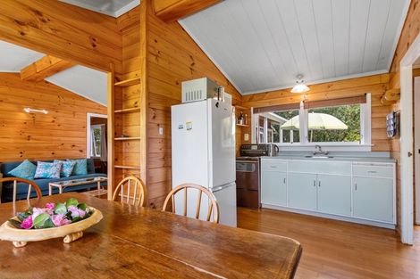 Photo of property in 115 Spencer Road, Lake Tarawera, Rotorua, 3076