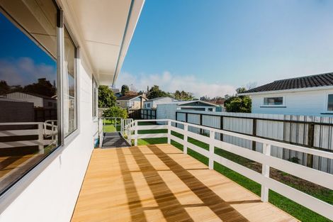 Photo of property in 14 Fiona Place, Dinsdale, Hamilton, 3204