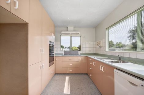 Photo of property in 36 Rangipoia Place, Turangi, 3334