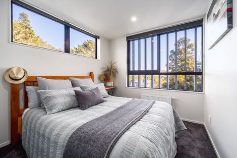 Photo of property in 1/6 Bushland Grove, Paparangi, Wellington, 6037