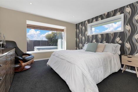 Photo of property in 17 Pimlico Place, Rangiora, 7400