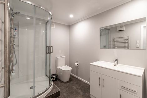 Photo of property in 5 Handley Place, Glen Avon, New Plymouth, 4312