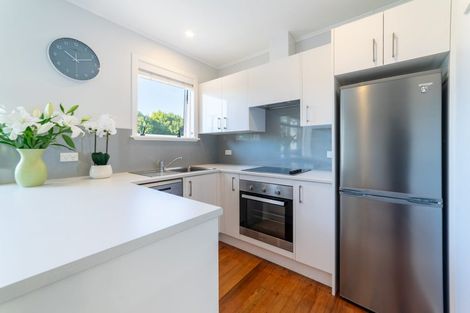 Photo of property in 2/14 Waterloo Road, Milford, Auckland, 0620