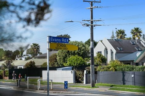 Photo of property in 56 Evans Road, Papamoa Beach, Papamoa, 3118