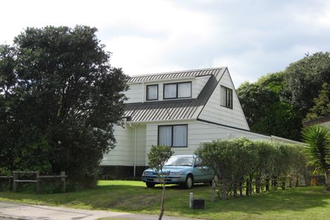 Photo of property in 9 Claydon Place, Ohope, 3121