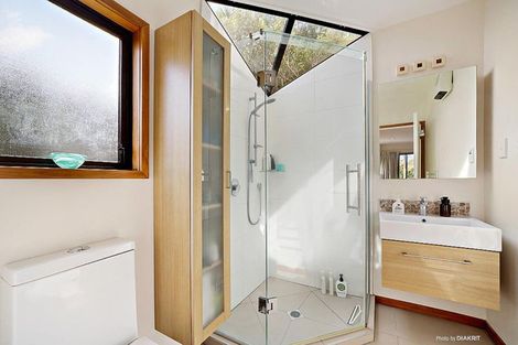 Photo of property in 193 Orangi Kaupapa Road, Northland, Wellington, 6012