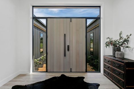 Photo of property in 12 Seachange Drive, Leamington, Cambridge, 3432