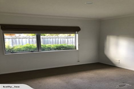 Photo of property in 11 Amoka Crescent, Parklands, Christchurch, 8083