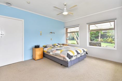 Photo of property in 41 Youngs Road, Papakura, 2110