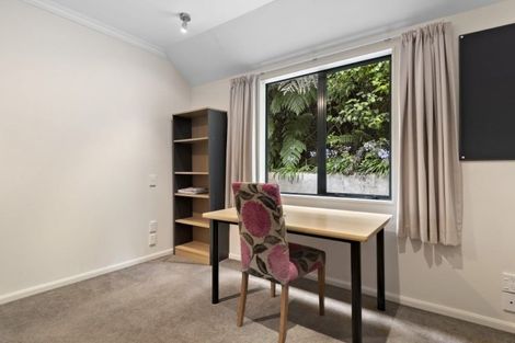 Photo of property in 30 Futuna Close, Karori, Wellington, 6012