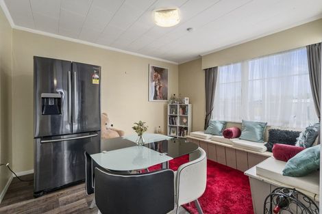 Photo of property in 1 Sefton Avenue, Highbury, Palmerston North, 4412