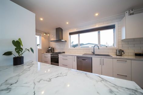 Photo of property in 36 Cameron Street, Hawera, 4610