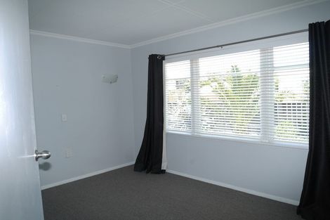 Photo of property in 1 Toru Road, Paraparaumu Beach, Paraparaumu, 5032