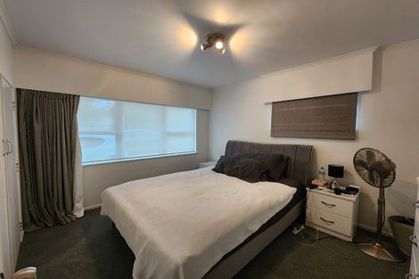 Photo of property in 18a Parrs Cross Road, Henderson, Auckland, 0612