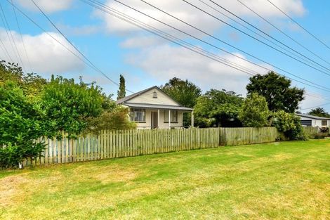 Photo of property in 13 Cliff Street, Coalgate, 7673