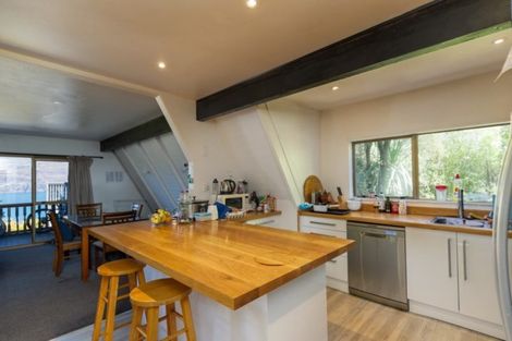 Photo of property in 6a Williams Street, Sunshine Bay, Queenstown, 9300