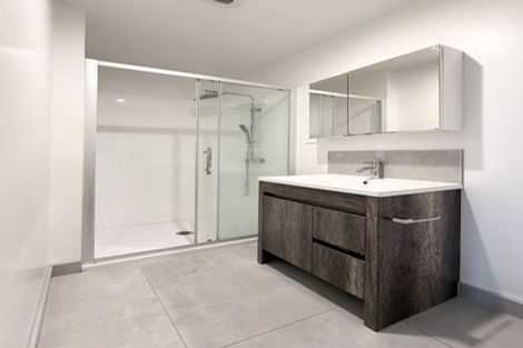 Photo of property in 6 Riroriro Close, Papakura, 2110