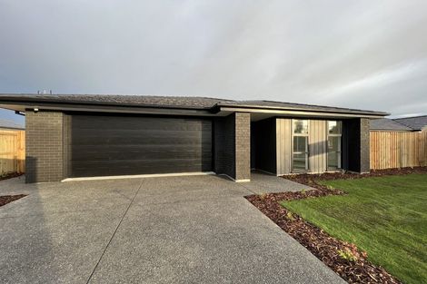 Photo of property in 92 Kennedys Bush Road, Halswell, Christchurch, 8025