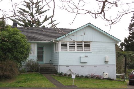 Photo of property in 6 Grenville Street, Marfell, New Plymouth, 4310