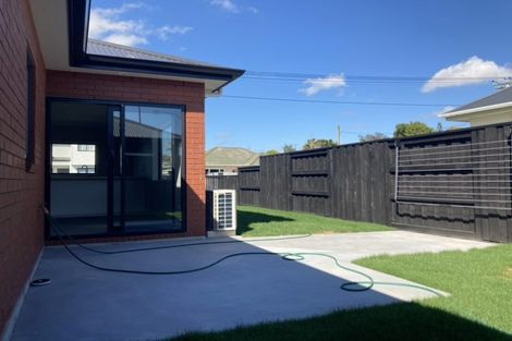 Photo of property in 2c Carey Street, Maeroa, Hamilton, 3200