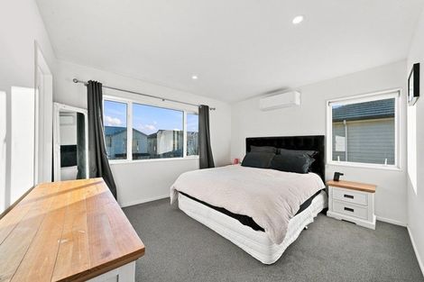 Photo of property in 5 Treestump Road, Takanini, 2112