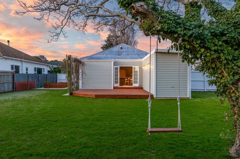 Photo of property in 354 Keyes Road, New Brighton, Christchurch, 8083