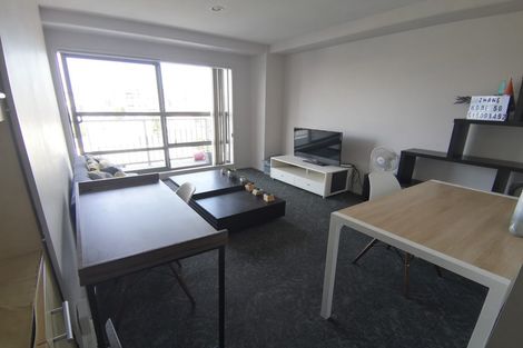 Photo of property in Harbour Green Apartments, 912/11 Union Street, Auckland Central, Auckland, 1010