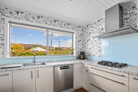 Photo of property in 1 Royal Terrace, Alexandra, 9320