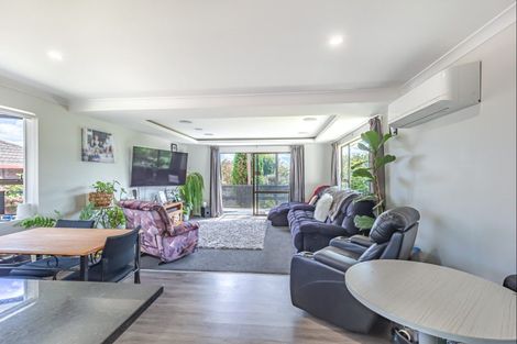 Photo of property in 10 Martin Harvey Street, Levin, 5510