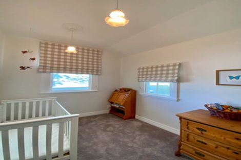 Photo of property in 49 Aurora Terrace, Kelburn, Wellington, 6012