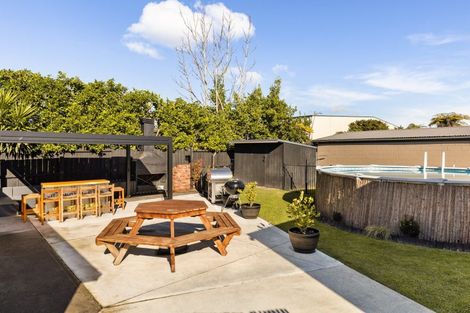 Photo of property in 70 Mears Road, St Andrews, Hamilton, 3200