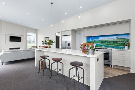 Photo of property in 147 Arataki Road, Havelock North, 4130