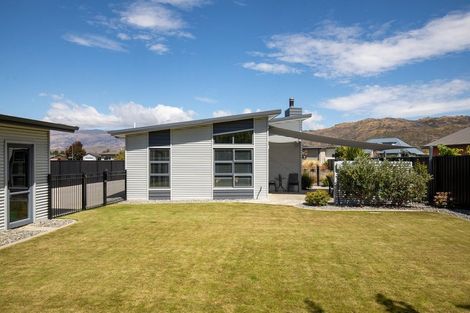 Photo of property in 25 Albert Drive, Clyde, 9330