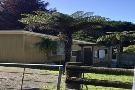 Photo of property in 143 Bays Road, Orere Point, Papakura, 2585