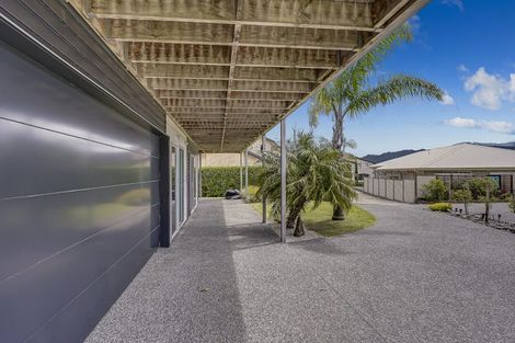 Photo of property in 24 Aquila Drive, Whitianga, 3510