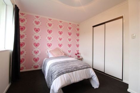 Photo of property in 7 Dunmore Place, Winton, 9720