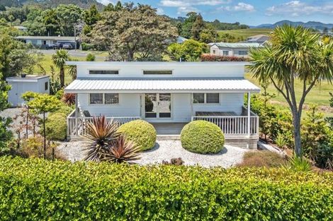 Photo of property in 1090 Rings Road, Coromandel, 3506