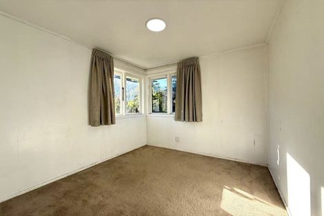 Photo of property in 71 Smythe Road, Henderson, Auckland, 0612