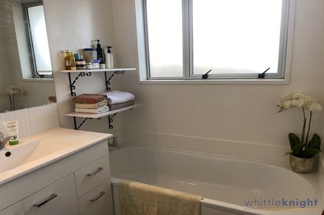 Photo of property in 2/19 Salford Avenue, Redwood, Christchurch, 8051