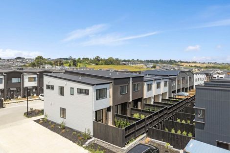Photo of property in 44 Kiato Lane, Flat Bush, Auckland, 2019
