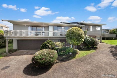 Photo of property in 153 Wiseley Road, West Harbour, Auckland, 0618