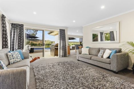 Photo of property in 24 Windmill Drive, Wainui, Silverdale, 0992