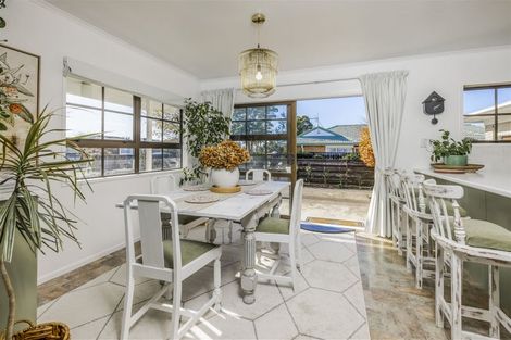 Photo of property in 174 Victoria Street West, Pukekohe, 2120