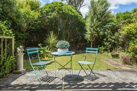 Photo of property in 35 Shackle Lane, Whitby, Porirua, 5024
