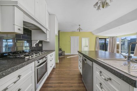 Photo of property in 549 Ferry Road, Woolston, Christchurch, 8023