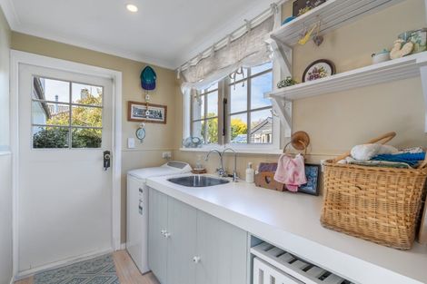 Photo of property in 221 Chelmsford Street, Waverley, Invercargill, 9810