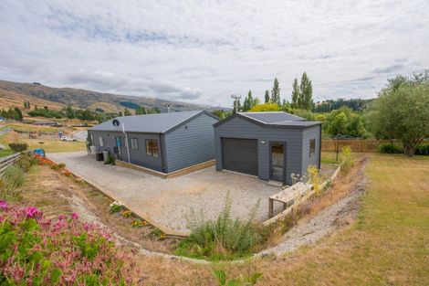 Photo of property in 4 Selkirk Street, Roxburgh, 9500