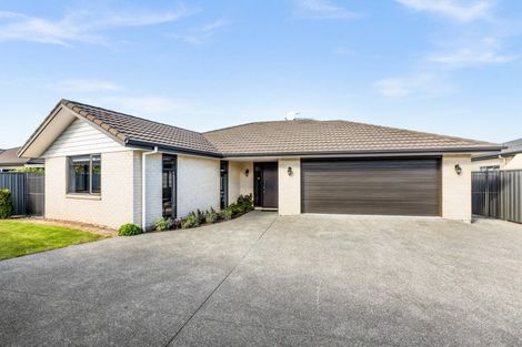 Photo of property in 12 Portland Place, Poraiti, Napier, 4112